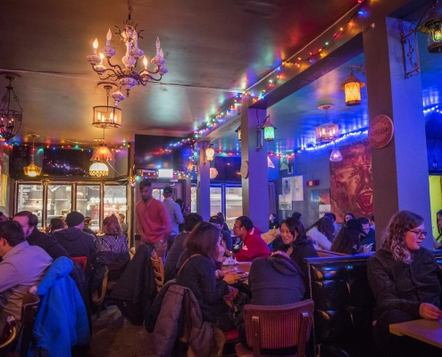 How Is The Ambiance Of A Toronto Bar?
