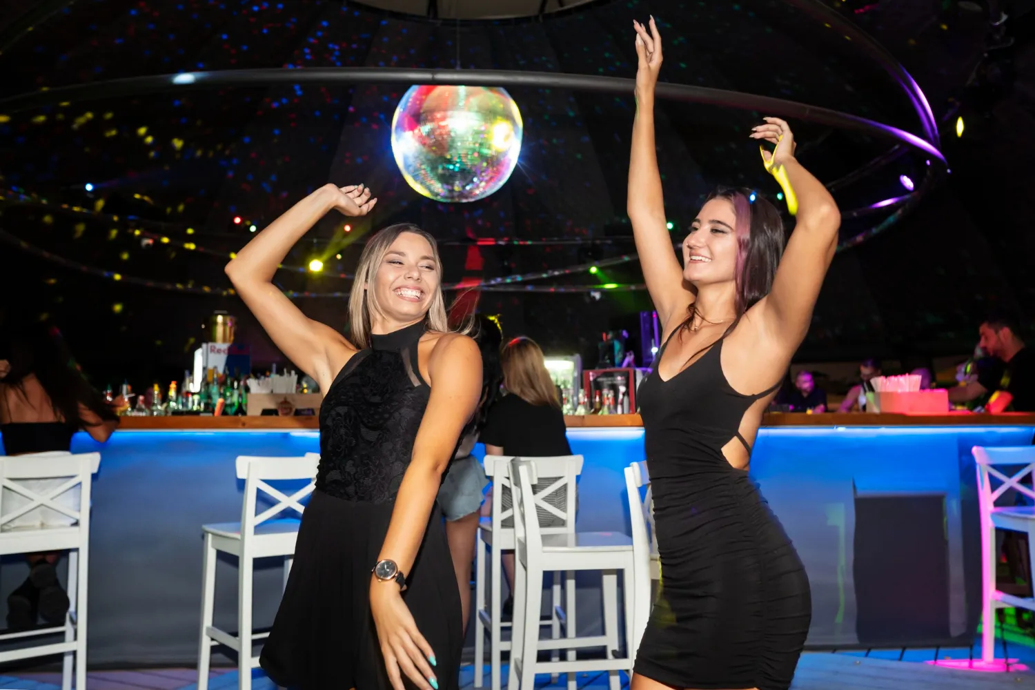 MAKE A TORONTO CARIBANA ADVENTURE IN THE CITY’S BEST NIGHTCLUBS!